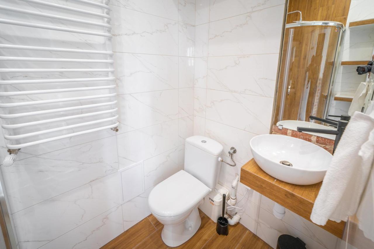 Black & White Vision Apartment - Centrum Οπόλε Εξωτερικό φωτογραφία